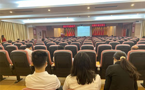 番禺區(qū)應(yīng)急管理局聯(lián)合舉辦?；袠I(yè)新《安全生